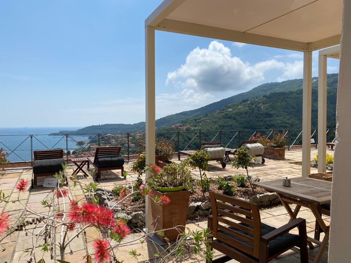 Aparthotel Miramare Apartments&suites 3*