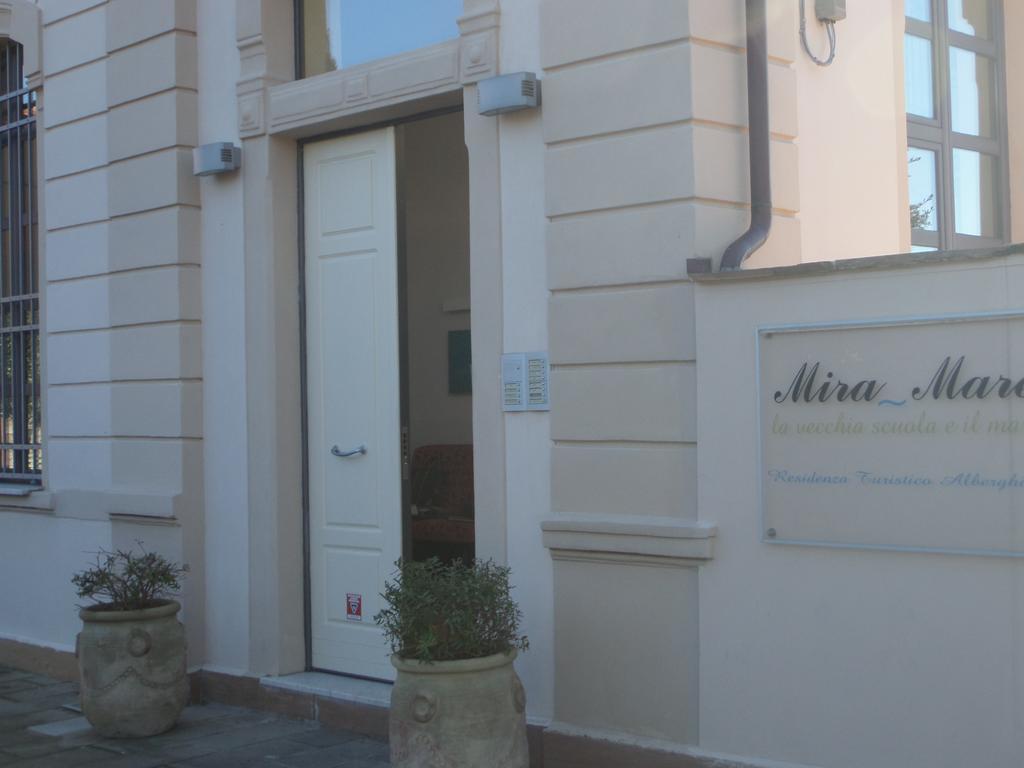 Miramare Apartments&suites 3*